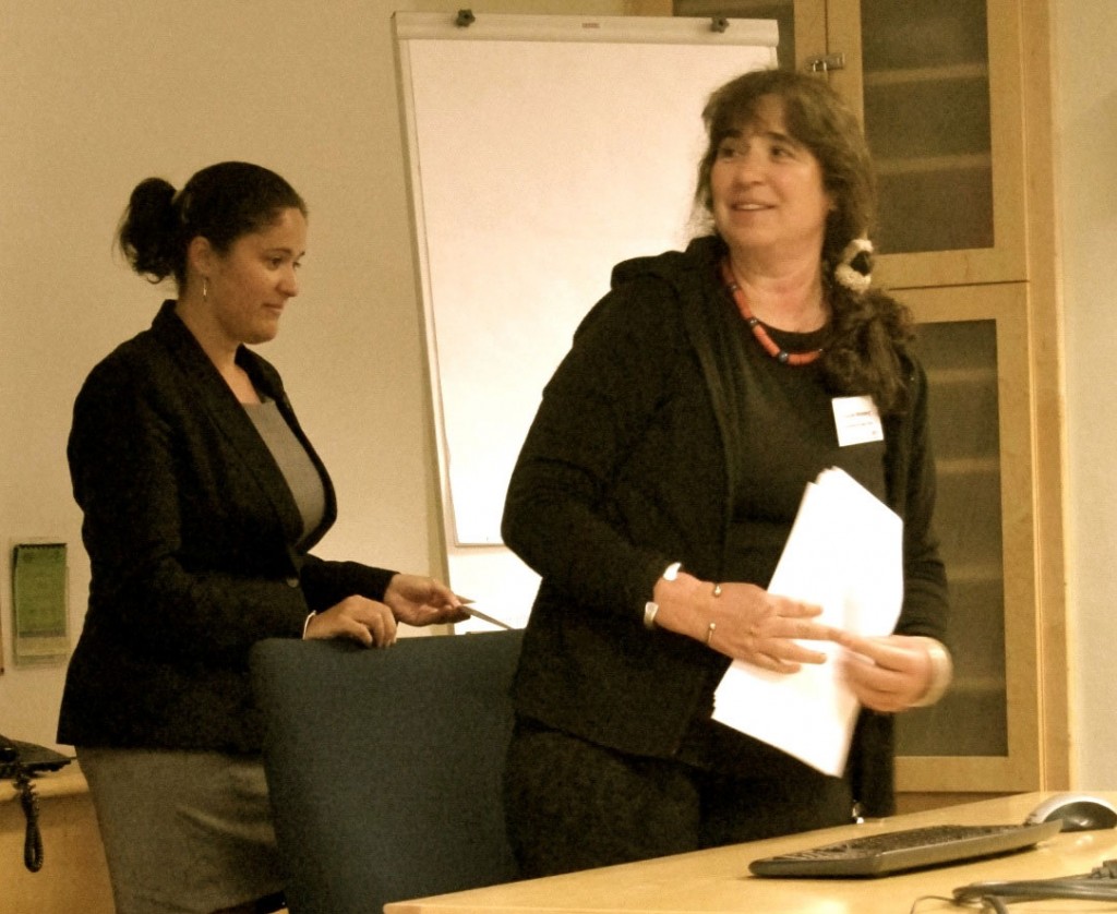 Prof. Wynberg (right) and Dr. Pereira (left)